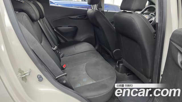 Chevrolet Korea Spark 2018 — photo 11