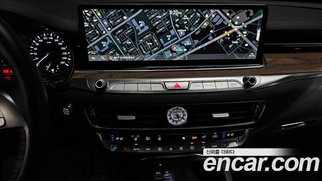 Kia K9 2022 — photo 20