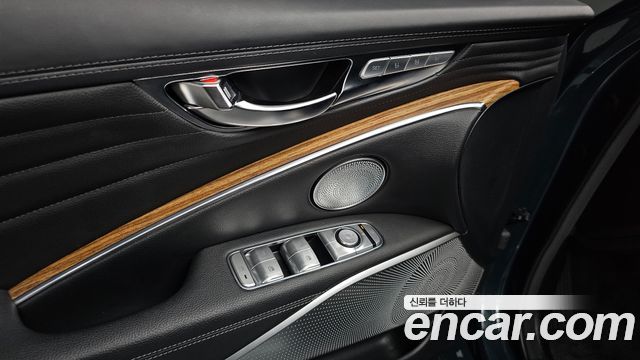 Kia K9 2022 — photo 35