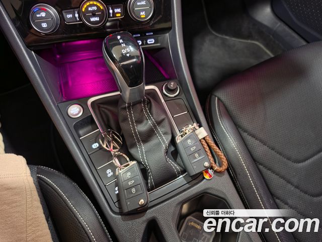 Volkswagen Jetta 2023 — photo 9