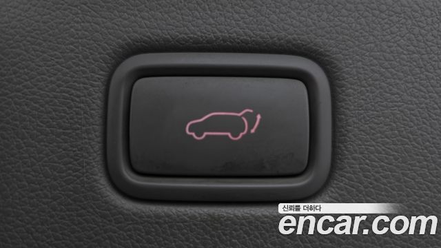 Kia Canival 2016 — photo 19