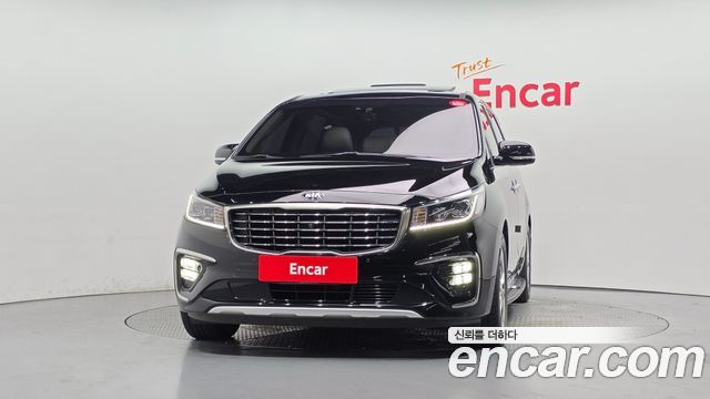 Kia Canival 2020 — photo 3
