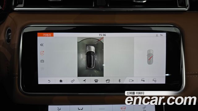 Land Rover Range Rover Velar 2019 — photo 21