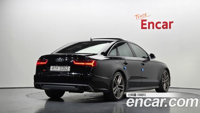 Audi S6 2016 — photo 2