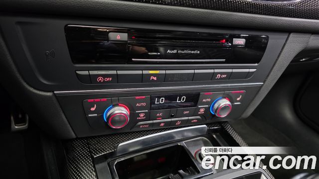 Audi S6 2016 — photo 17