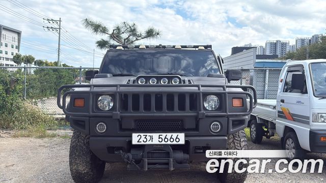 Hummer H2 2005 — photo 1