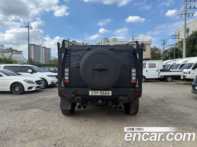 Hummer H2 2005 — photo 4
