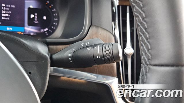 Volvo S90 2024 — photo 29