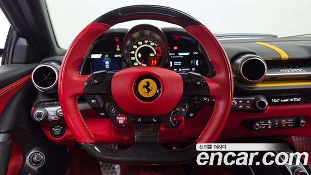 Ferrari 812 2020 — photo 12