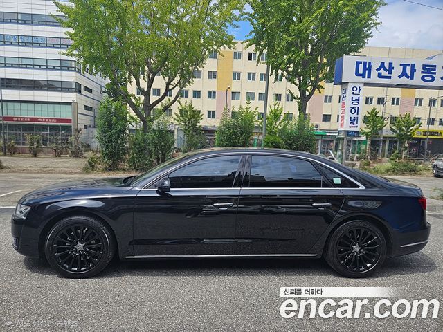 Audi A8 2015 — photo 4