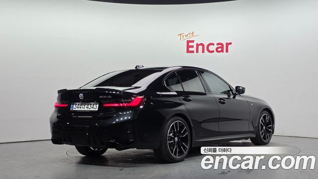 BMW 3-Series 2023 — photo 2