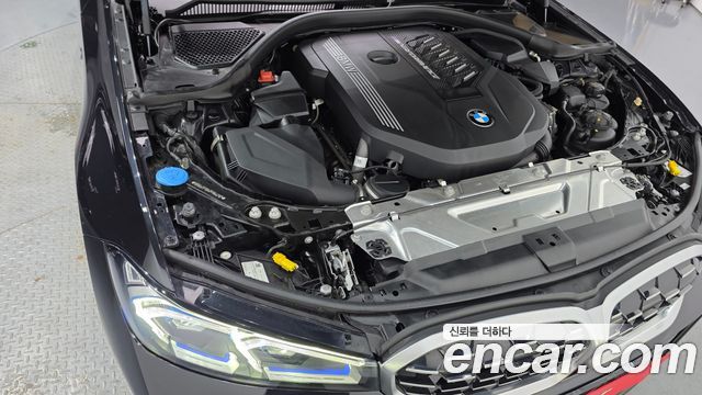 BMW 3-Series 2023 — photo 6