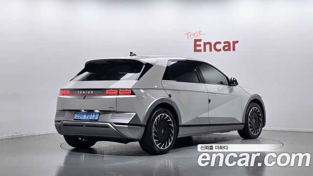 Hyundai Ioniq5 2022 — photo 2