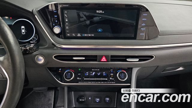 Hyundai Sonata 2020 — photo 18