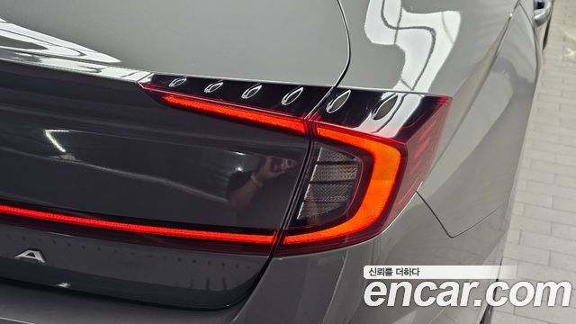 Hyundai Sonata 2020 — photo 9
