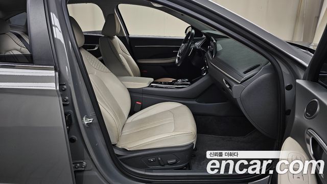 Hyundai Sonata 2020 — photo 16