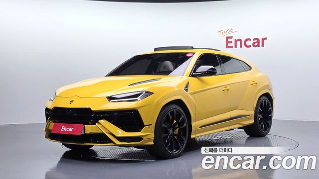 Lamborghini Urus 2024 — photo 1