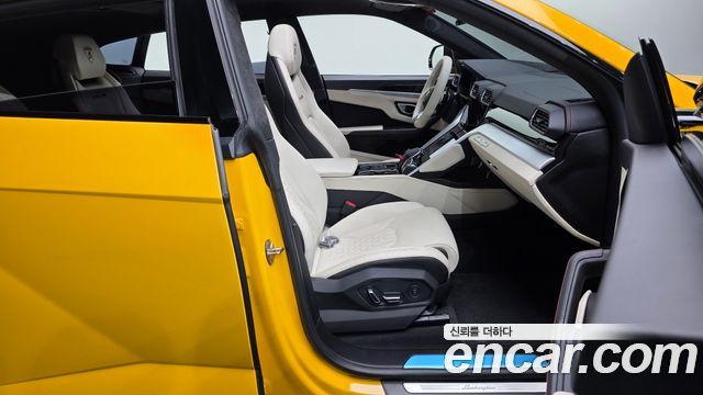 Lamborghini Urus 2024 — photo 16