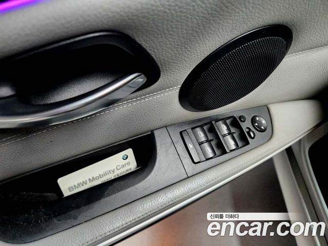 BMW 3-Series 2008 — photo 12