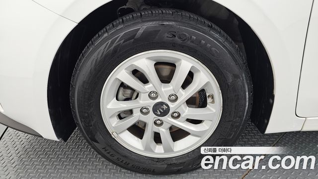 Kia K3 2019 — photo 5