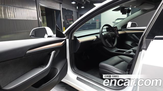 Tesla Model 3 2022 — photo 10