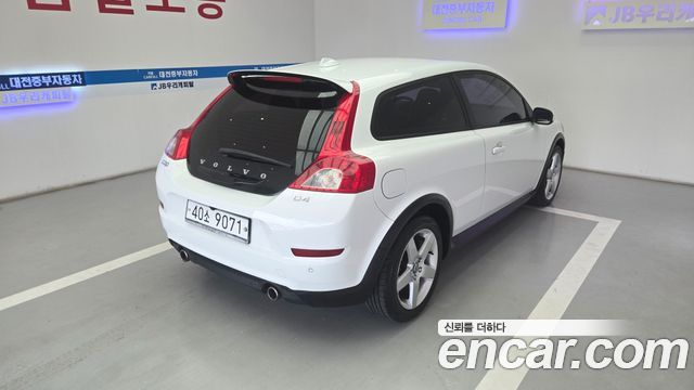 Volvo C30 2012 — photo 5