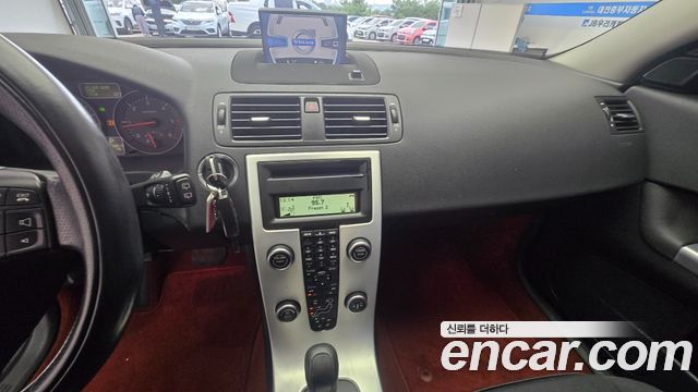 Volvo C30 2012 — photo 14