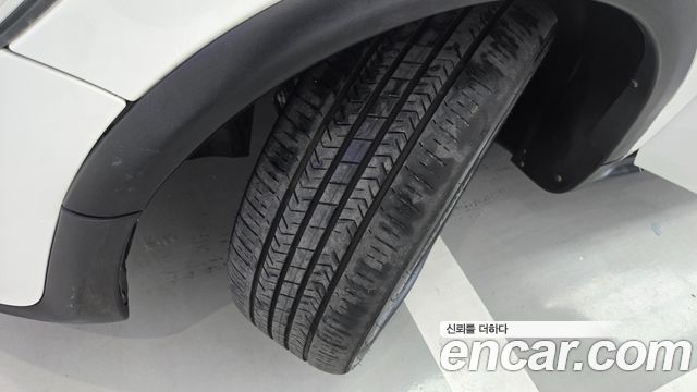 Volvo C30 2012 — photo 20