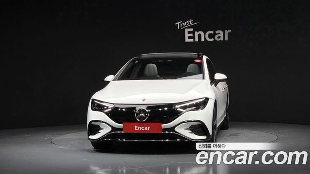 Mercedes-Benz EQE 2023 — photo 2