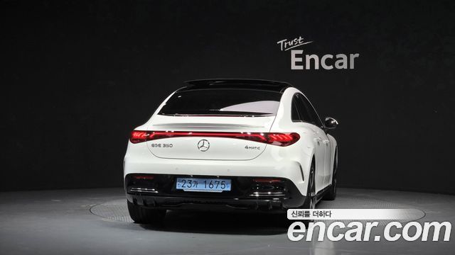 Mercedes-Benz EQE 2023 — photo 4