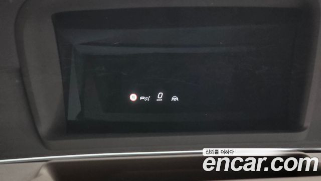 Mercedes-Benz EQE 2023 — photo 8