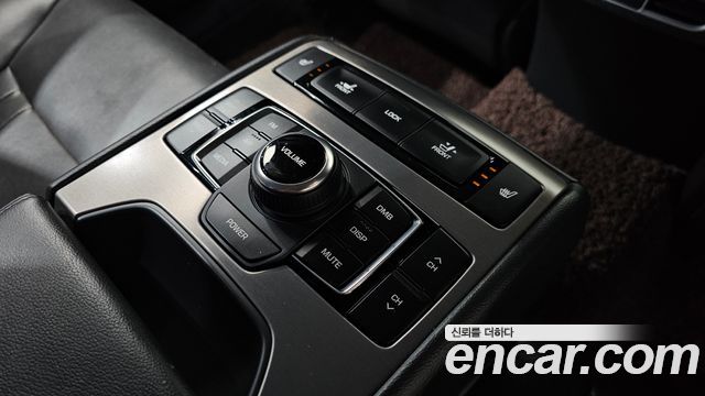 Hyundai Genesis 2016 — photo 19