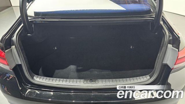 Hyundai Genesis 2016 — photo 20