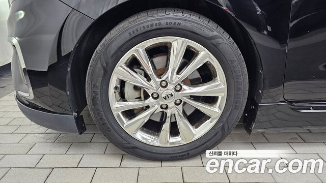 Kia Canival 2019 — photo 5