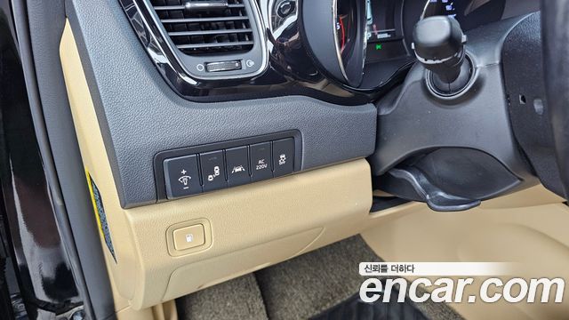 Kia Canival 2019 — photo 22