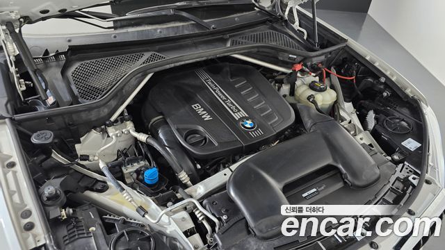 BMW X6 2018 — photo 6