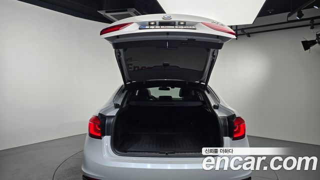 BMW X6 2018 — photo 25