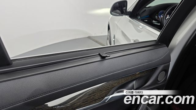 BMW X6 2018 — photo 26