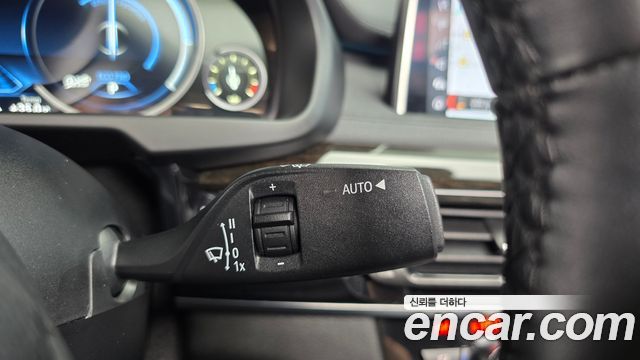 BMW X6 2018 — photo 30