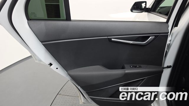 Kia Niro 2026 — photo 15