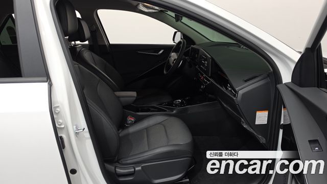 Kia Niro 2026 — photo 16