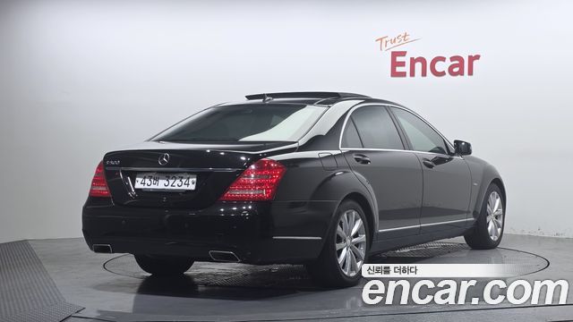 Mercedes-Benz S-Class 2012 — photo 2