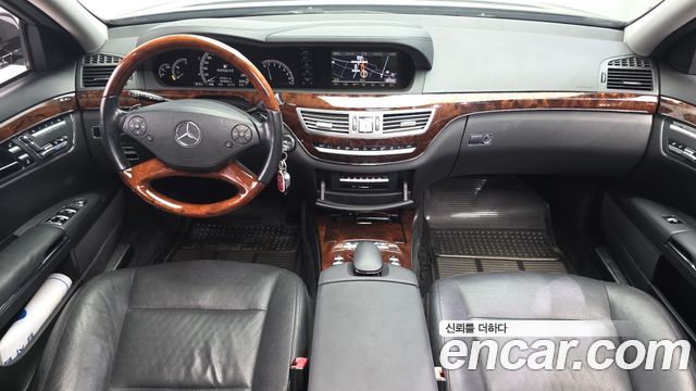 Mercedes-Benz S-Class 2012 — photo 7