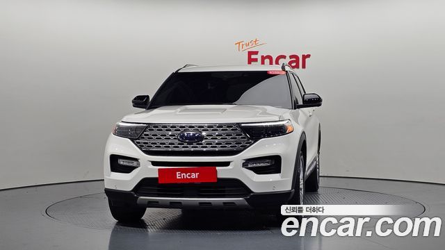Ford Explorer 2022 — photo 3