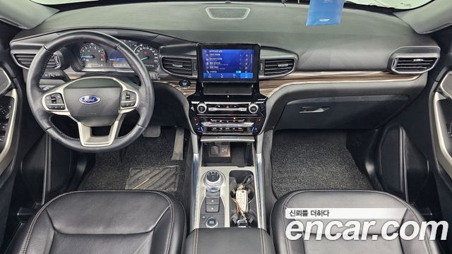 Ford Explorer 2022 — photo 10