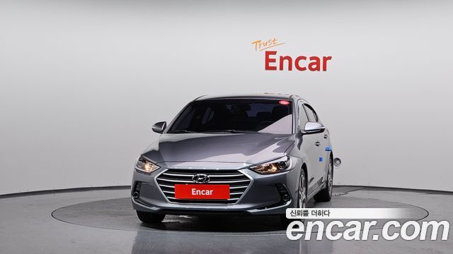 Hyundai AVANTE 2017 — photo 3