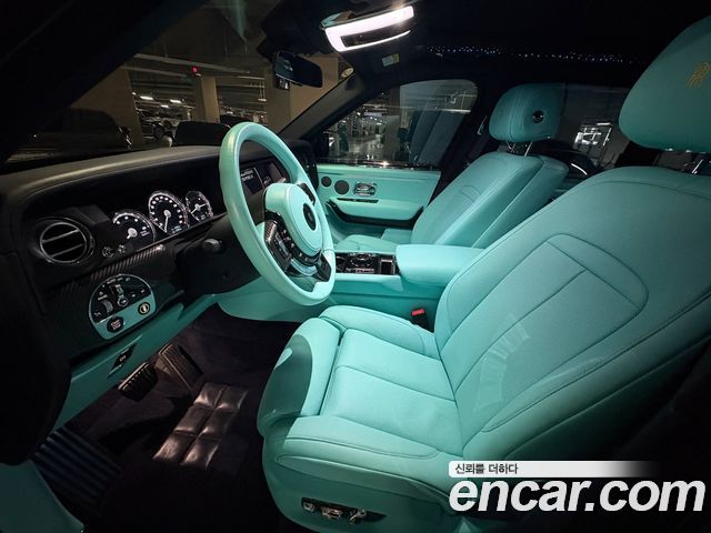 Rolls-Royce Cullinan 2019 — photo 14