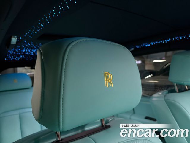 Rolls-Royce Cullinan 2019 — photo 18