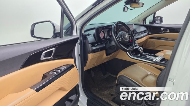 Kia Canival 2021 — photo 10