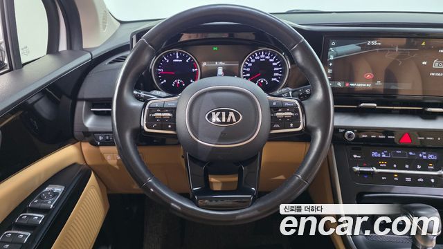 Kia Canival 2021 — photo 13